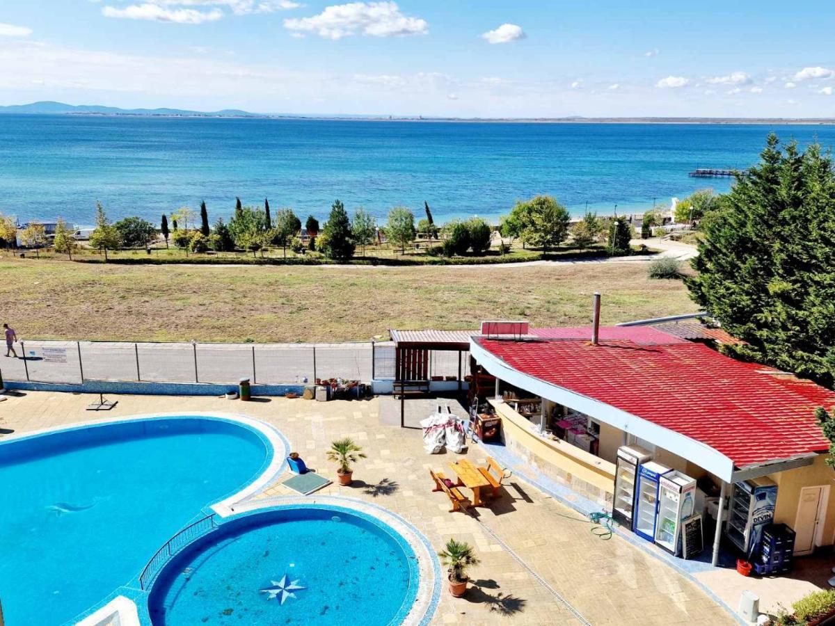 Allia Apartments Равда Экстерьер фото