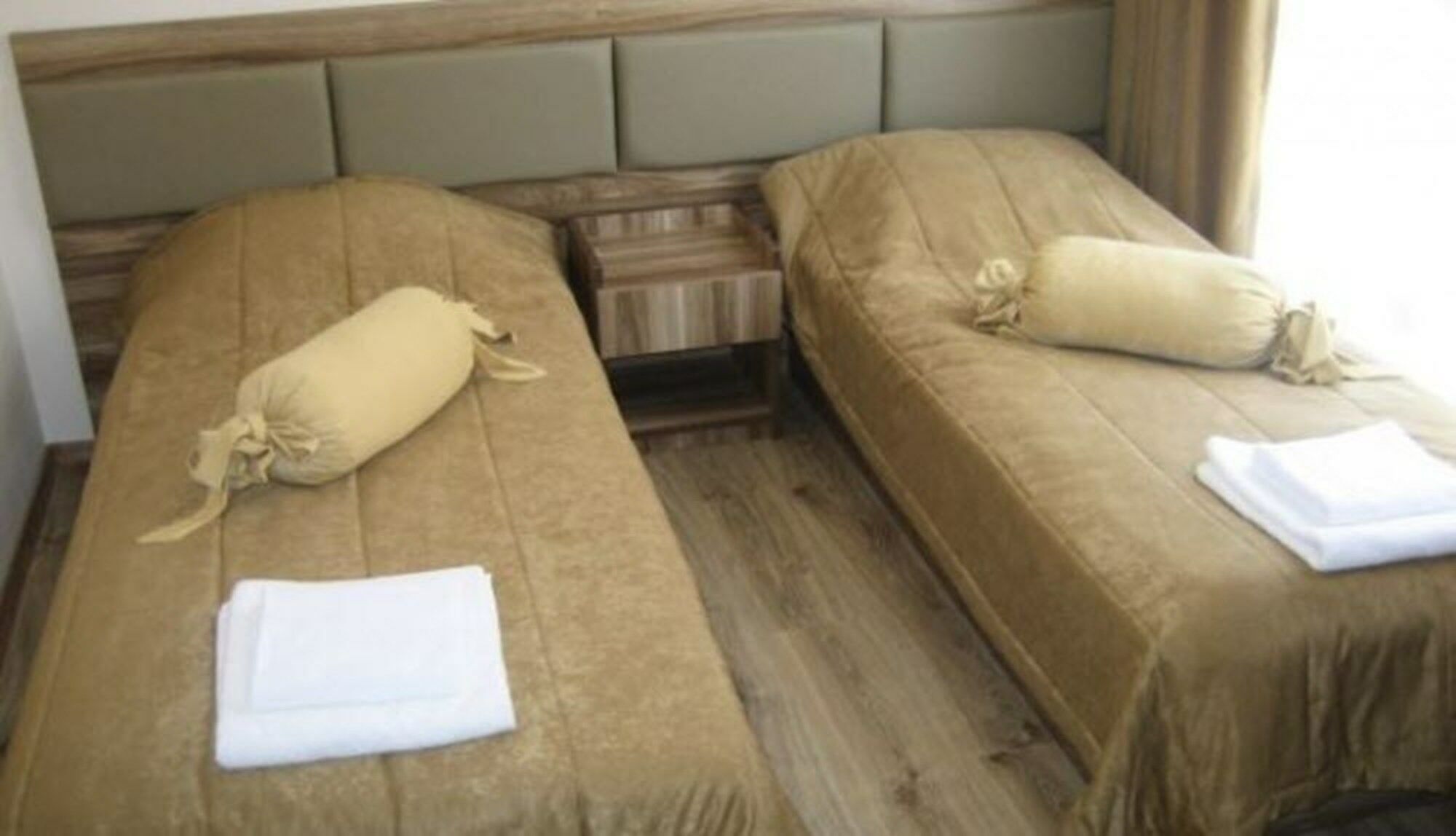 Allia Apartments Равда Экстерьер фото